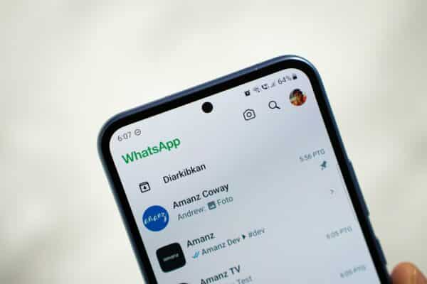 whatsapp app